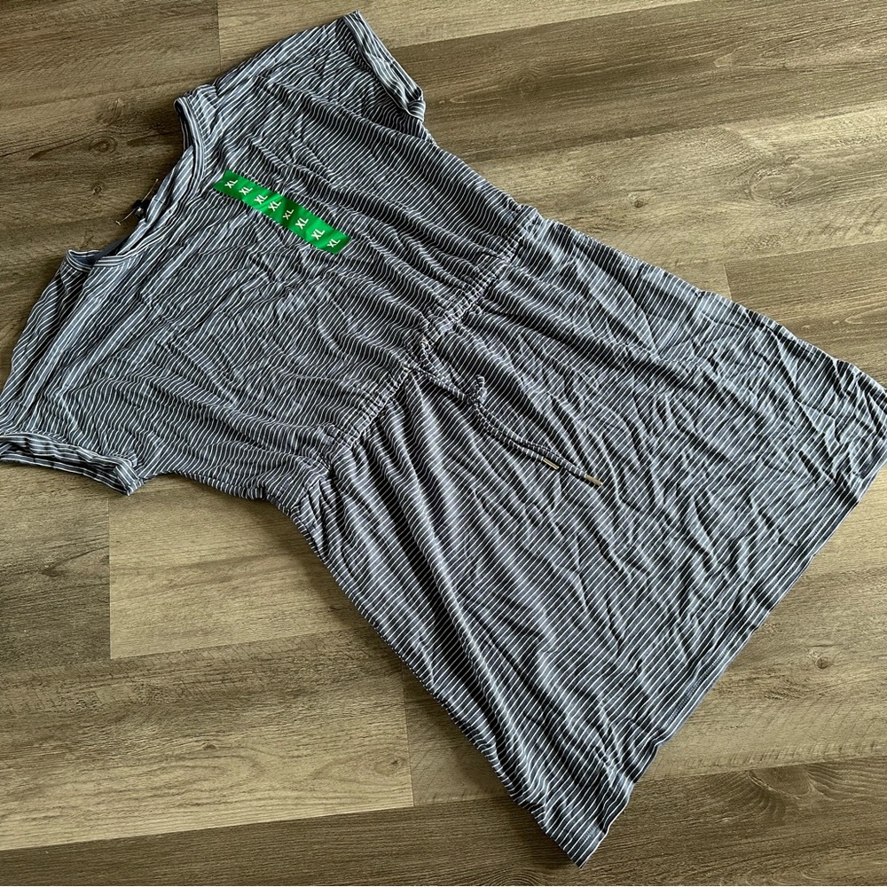 NEW Women’s Dress Size XL